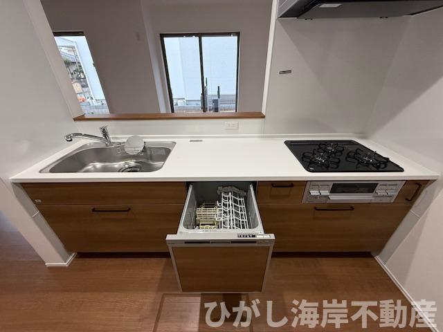 茅ヶ崎市今宿　新築戸建　全4棟　のキッチン|食洗器付きシステムキッチン