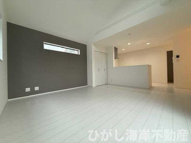 茅ヶ崎市今宿　新築戸建　全4棟　のダイニング|18.2帖　LDK