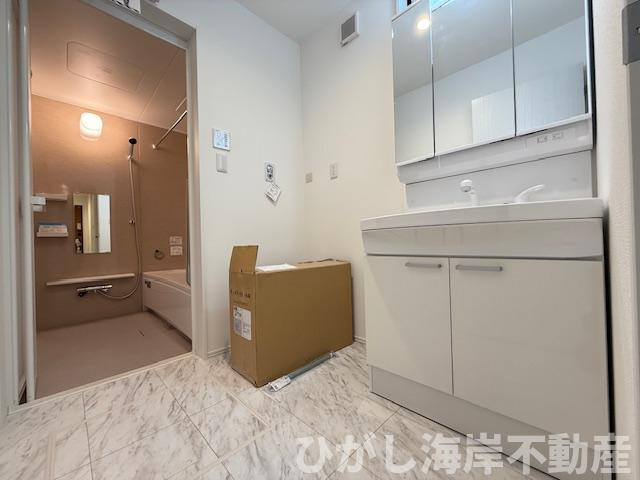 茅ヶ崎市今宿　新築戸建　全4棟　の脱衣所|12月20日撮影　脱衣スペース