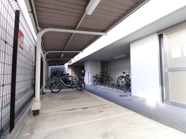 【駐輪場】