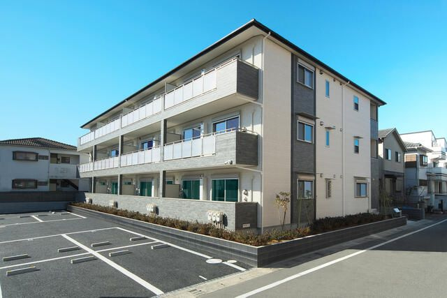 ラ・セレンテの画像