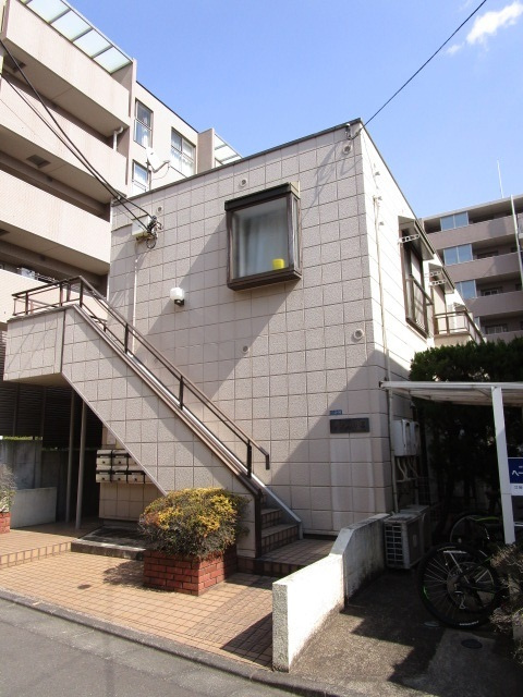 メゾン山本