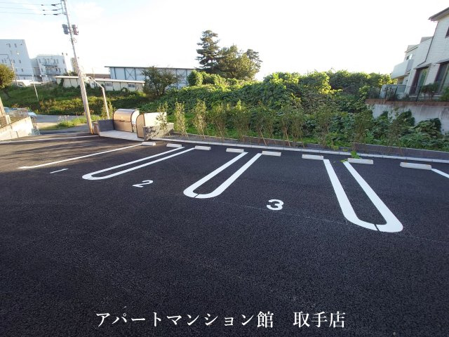 Chord arpeggioの駐車場