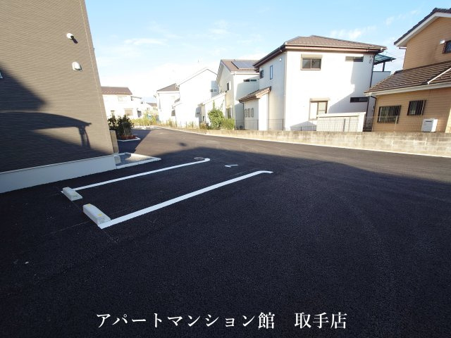 Chord arpeggioの駐車場