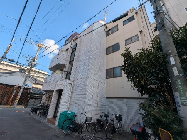 マドレハイツ