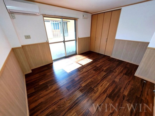 ライフイン・ビー・サークルの居間・リビング|イメージ（同建物内別部屋の写真です）