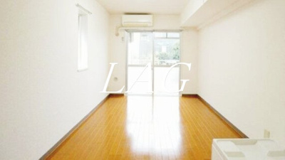 【居間・リビング】 | パレ・ドール世田谷代田 | 洋室のお部屋です。