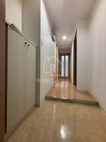 プリオール・トロワの玄関