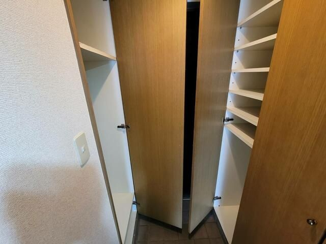 クラスタ新宿の収納