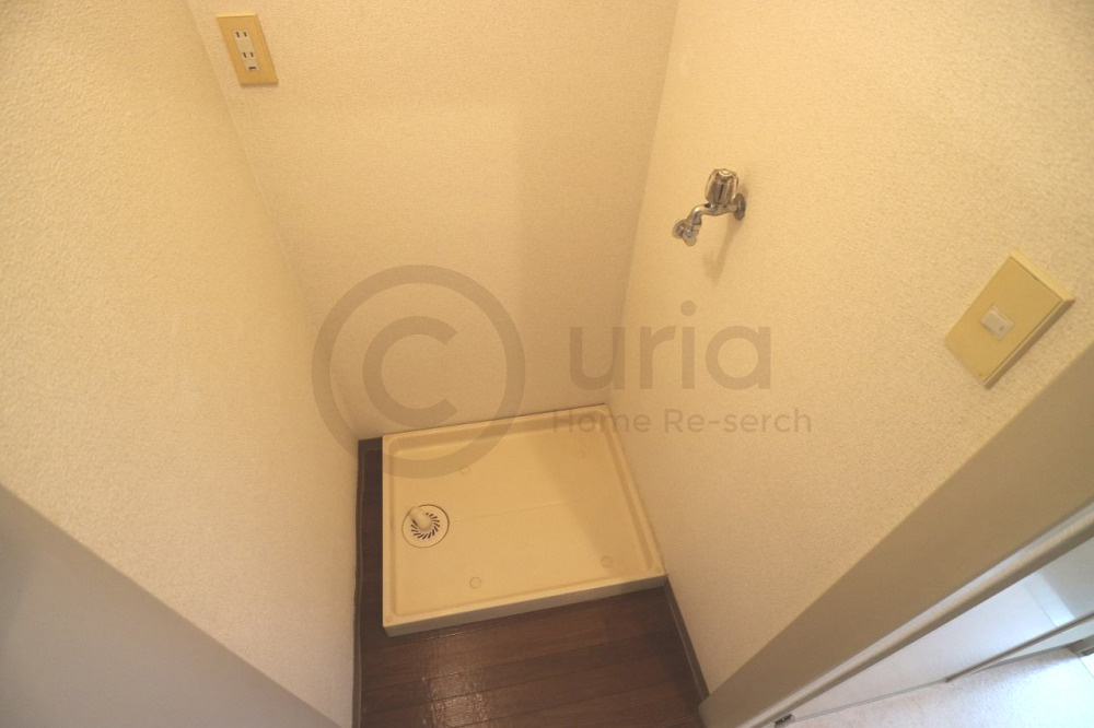 シャトラン弓木一番館の洗面所