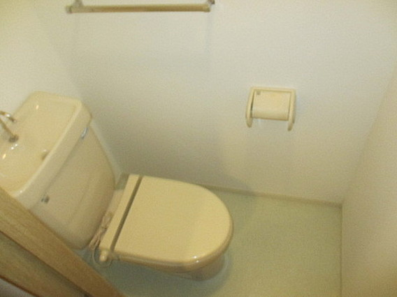 アミーグランコート三宮のトイレ