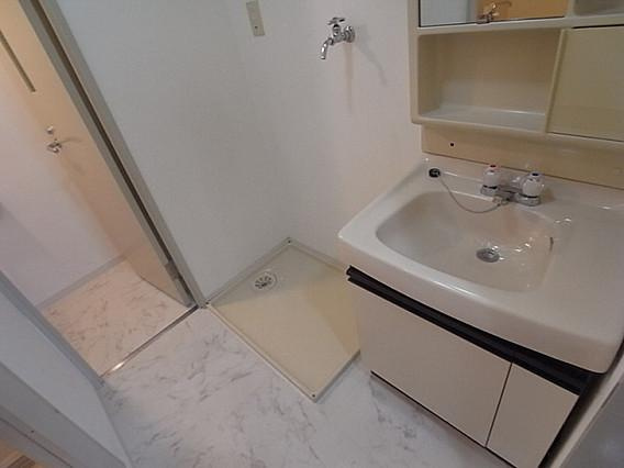 ロイヤル浜芦屋の洗面所