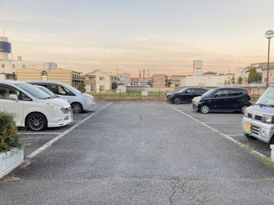 【駐車場】 | ヌーベルシャトー朝霞