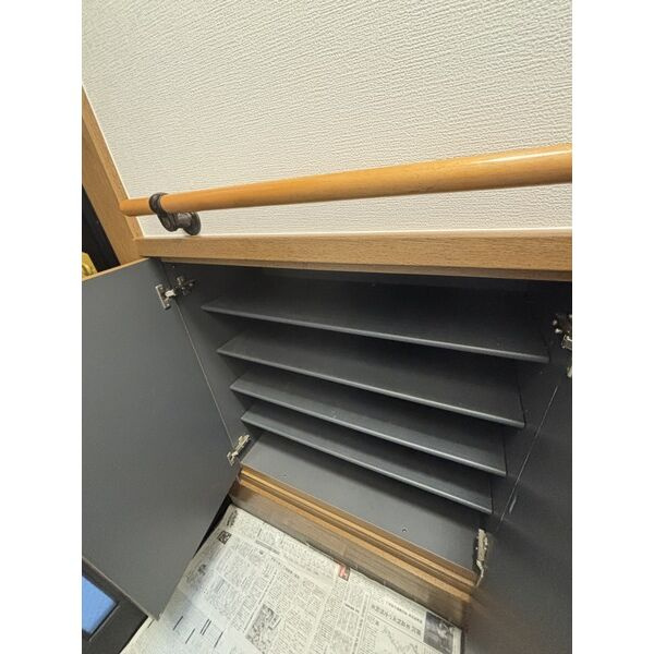 森南町3丁目貸家の玄関