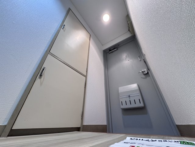 サンライズマンションの玄関|他社様掲載物件もまとめてご紹介、ご案内可能です(^^)/