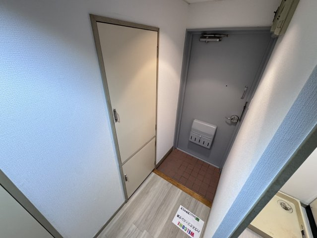 サンライズマンションの玄関|他社様掲載物件もまとめてご紹介、ご案内可能です(^^)/