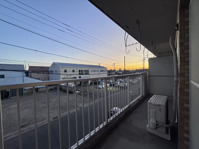 サンライズマンションのバルコニー|他社様掲載物件もまとめてご紹介、ご案内可能です(^^)/