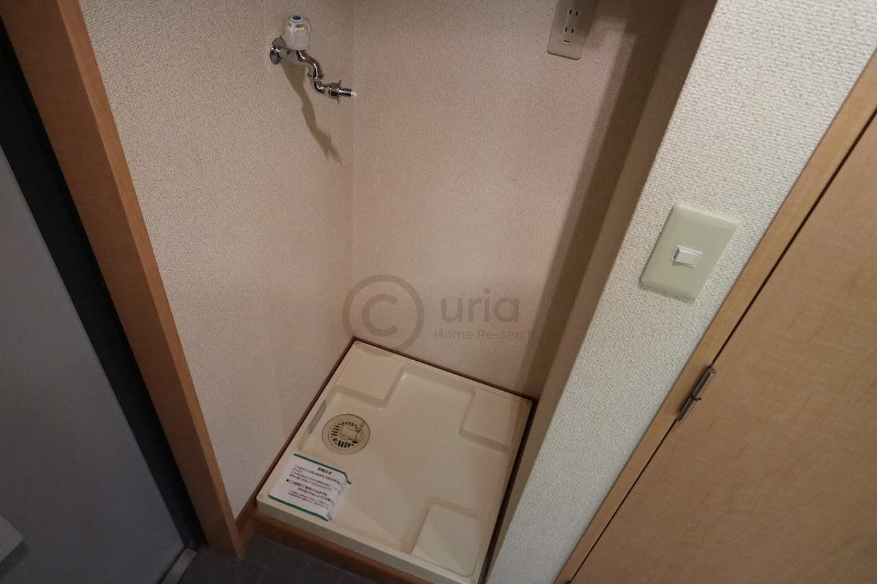 ダイドーメゾン岡本駅前の洗面所