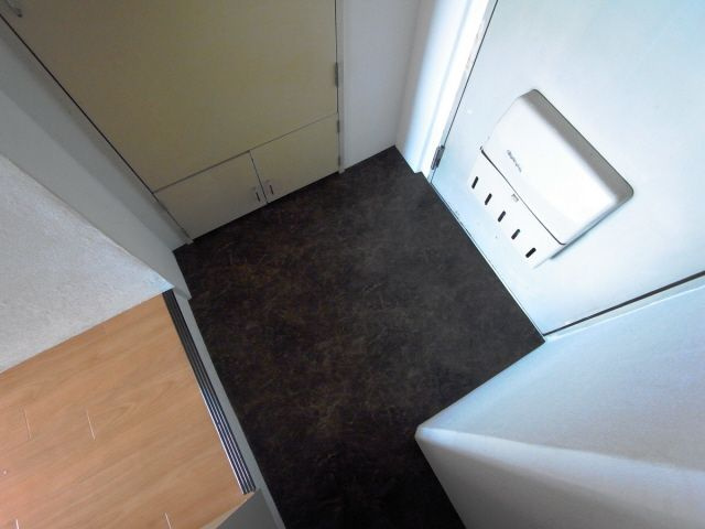 カサベラエステ三宮の玄関