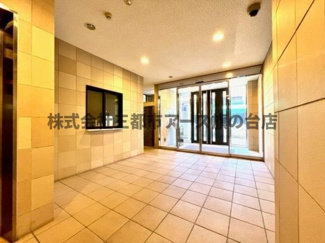 【ロビー】 | アイトー・ロワイヤル青横 | アイトー・ロワイヤル青横