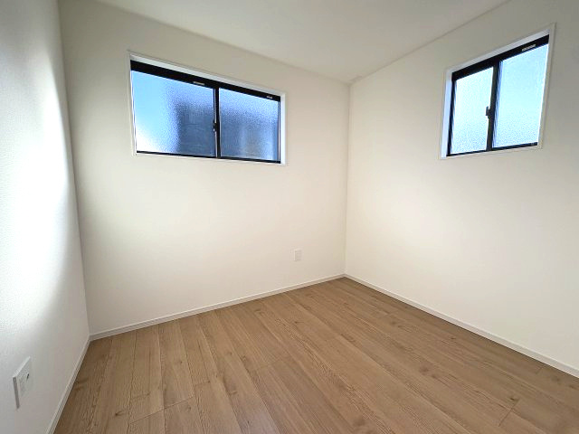 【子供部屋】 | 福岡市早良区干隈5丁目1期　2号棟（全3棟）【仲介手数料無料・0円】 | 現地写真。