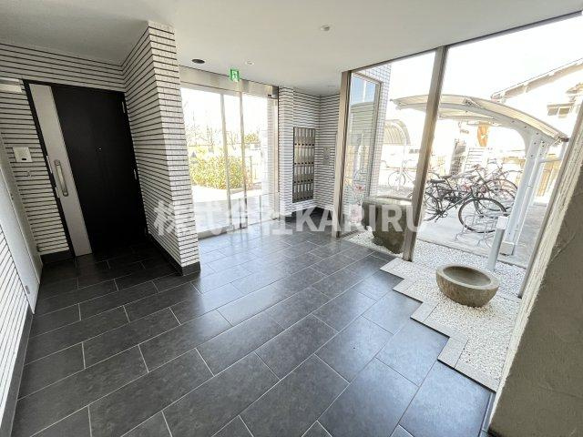 RESIDENCE MIWAのロビー