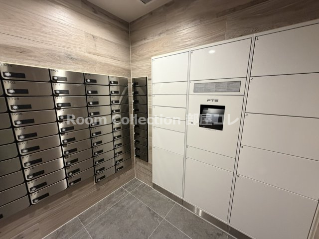 エスリード鶴舞グランパークスのエントランス