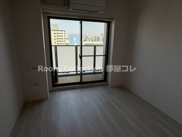 エスリード鶴舞グランパークスの居間・リビング|※同物件他部屋写真
反転、色違いの場合有
現況優先