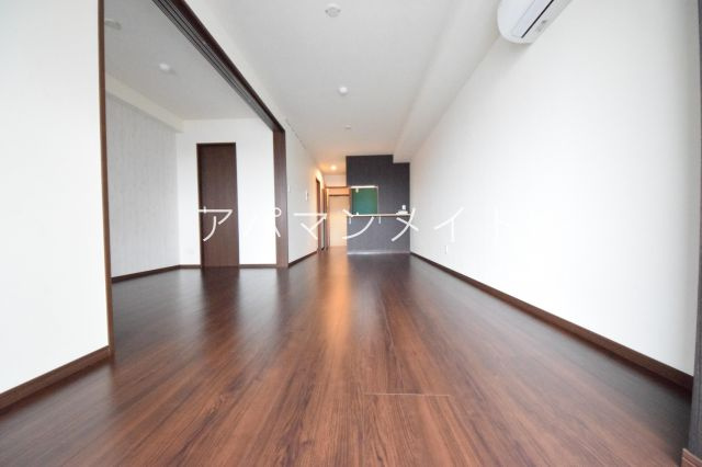 【寝室】 | 第７山洋ビル | 広くて明るい寝室