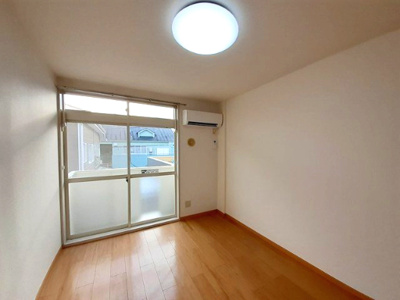 【居間・リビング】 | ミニヨンほたる