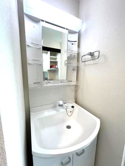 ル・ブラン井荻の独立洗面台|同仕様