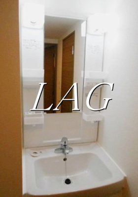 【洗面所】 | イアース新宿中井 | 洗面台です。