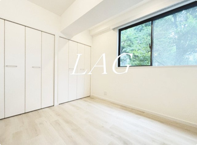 【寝室】 | エバーグリーンパレス新宿 | 寝室です。