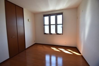 【寝室】 | グランローズA