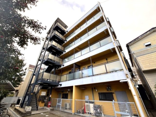 橋本マンションの外観