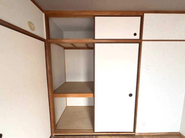 橋本マンションの収納