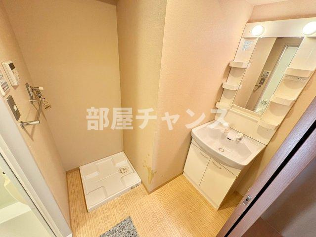 グランエターナ名古屋鶴舞の独立洗面台