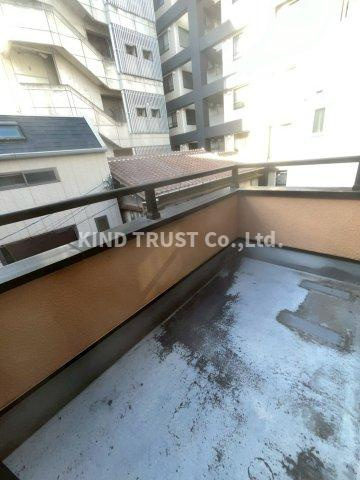 北区山崎町4-4　戸建てのバルコニー|暖かな日差しのふりそそぐバルコニー