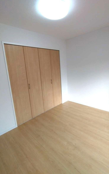 【収納】 | 大濠ハイツ | 広々とした洋室は収納スペースがたっぷり！どんなお洒落さんでも安心の大容量収納が自慢です