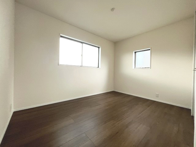 【子供部屋】 | 福岡市城南区樋井川4丁目第1　1号棟（全1棟）【仲介手数料無料・0円】 | 施工例。施工例は完成時と異なる場合があります。