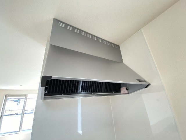 【キッチン】 | 福岡市城南区樋井川4丁目第1　1号棟（全1棟）【仲介手数料無料・0円】 | 施工例。施工例は完成時と異なる場合があります。
