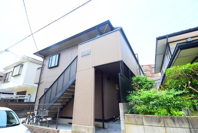 クレセント保土ヶ谷の外観