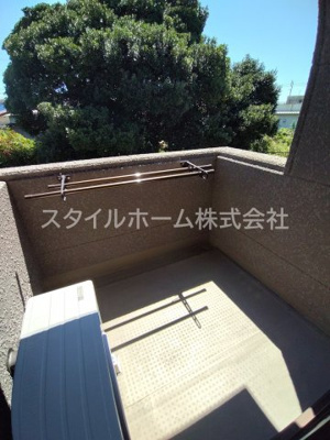 【バルコニー】 | セザンヌ大岩２