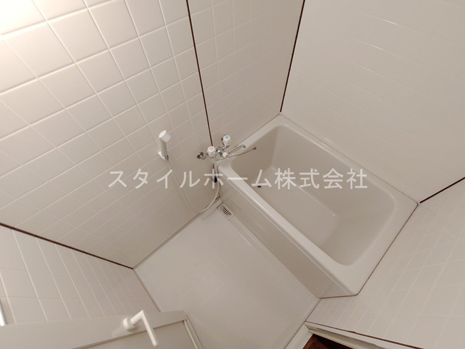 【浴室】 | セザンヌ大岩２ | イメージ写真です。