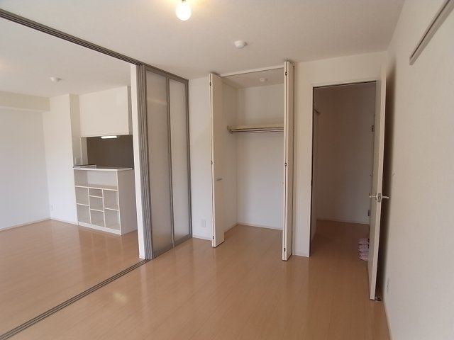 リビングタウン四条大路Ｄ棟のその他