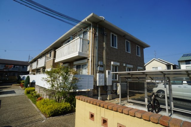 リビングタウン四条大路Ｄ棟の外観