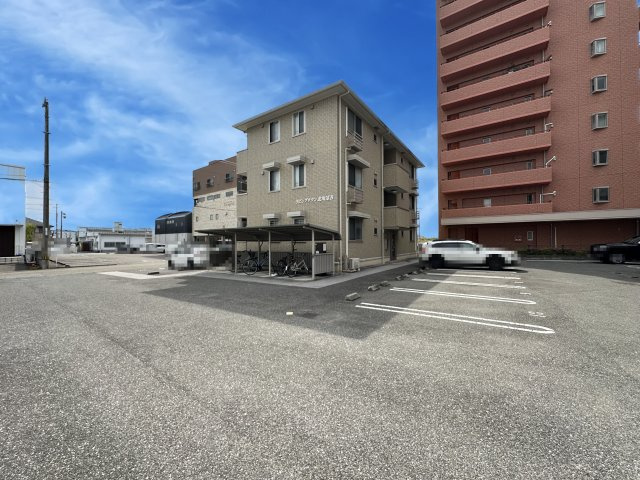 リビングタウン北川添 A棟のその他共用部分