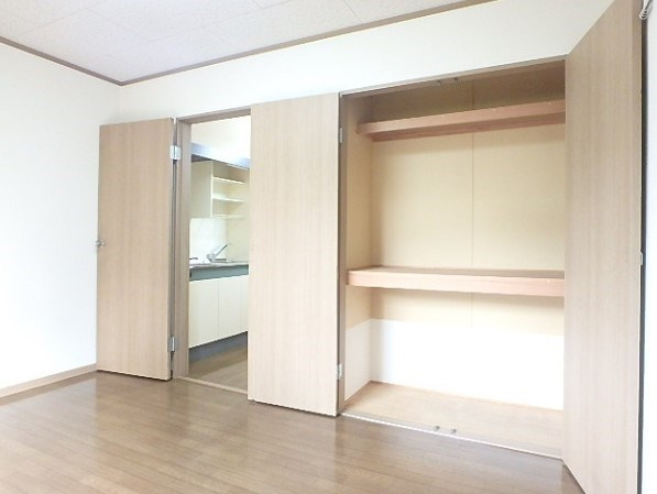 メゾン・モミジの収納