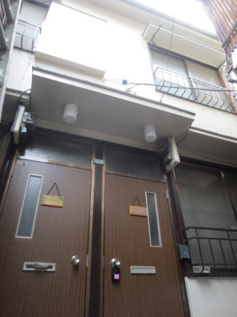 中野区本町１丁目のアパート