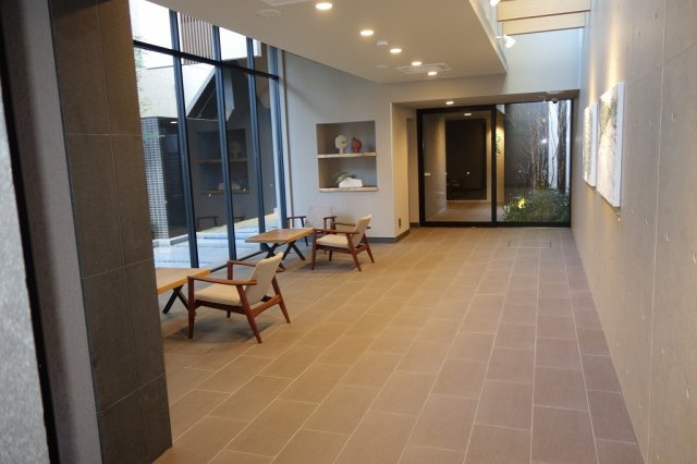 ルピアコート大宮TheVISTAのエントランス